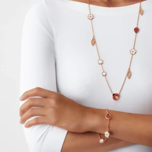 15 motifs Lucky Spring long necklace