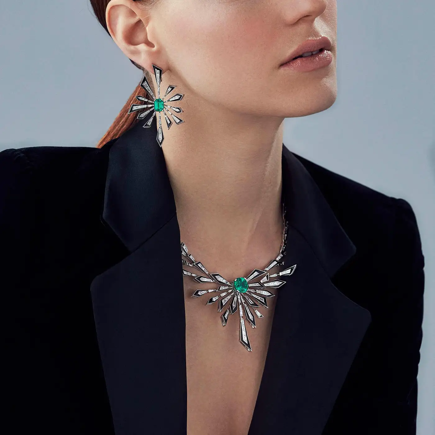 Stephen-Webster-Dynamite-Damage-is-Already-Done-Diamond-and-Emerald-Necklace-3.webp
